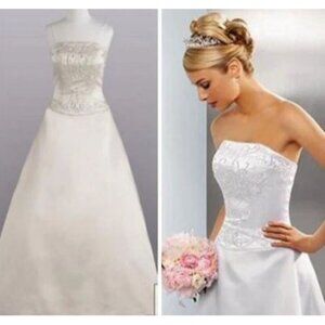 Davids Bridal Strapless Satin A-Line Wedding Gown With Embroidered Train Size 10